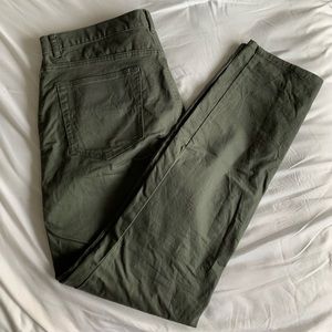 Hunter Green H & M Skinny Fit Pants